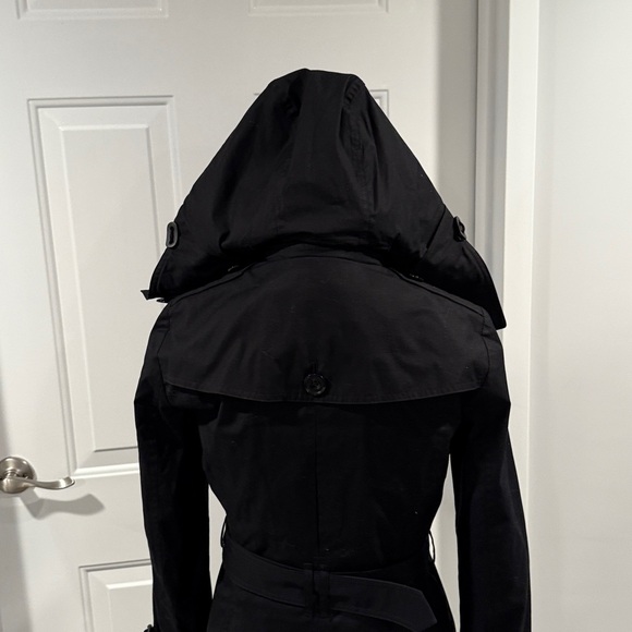 Burberry Lined Quilted Black Belted Trench Coat With Detachable Hood Liner Sz 6 - Picture 6 of 16